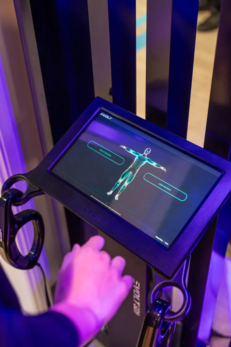 The Evolt 360 body scanner screen