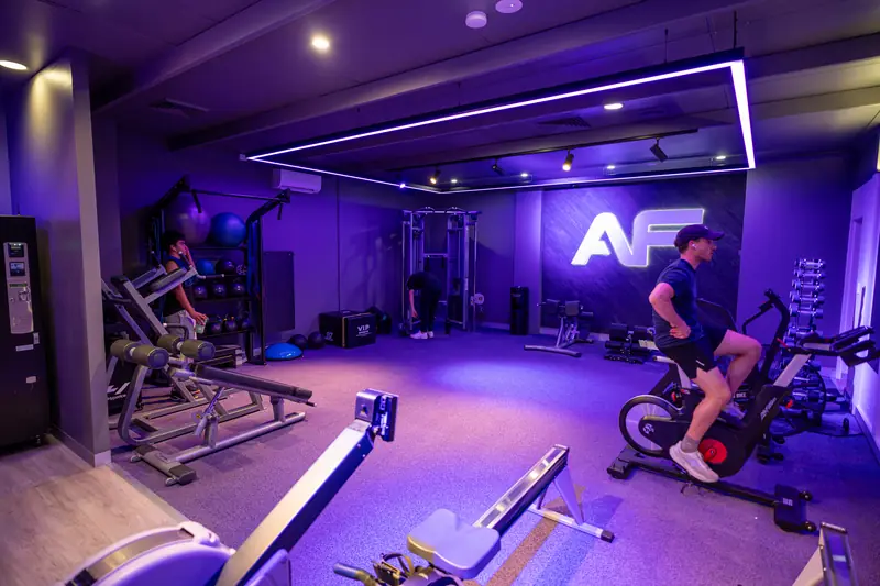 Members training in the purple room